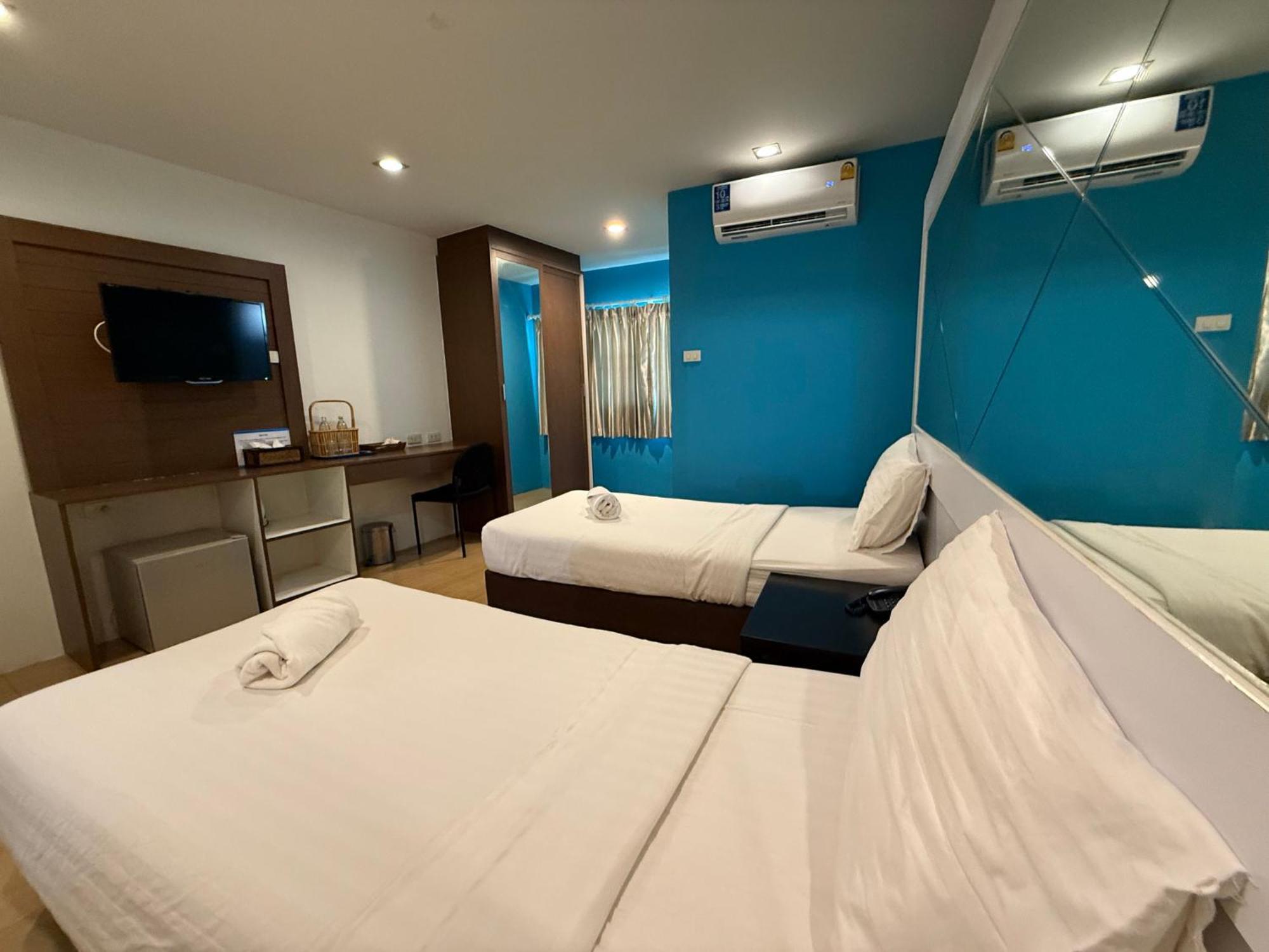 Bed By Cruise Hotel At Samakkhi-Tivanont Nonthaburi Exteriör bild
